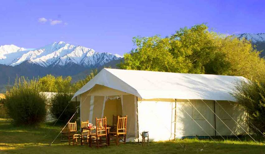 Camp Luna Paradise, Leh 3